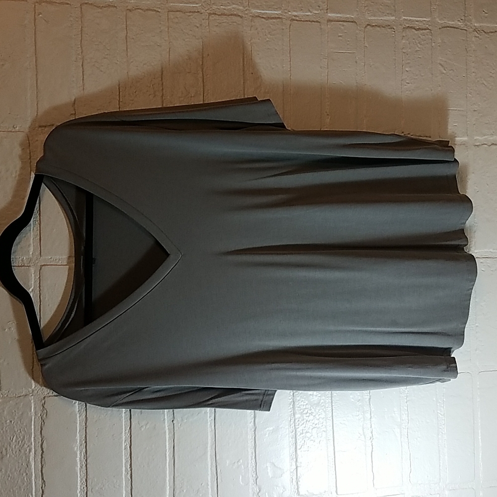 Universal standard sand wash Jersey v-rex Sage